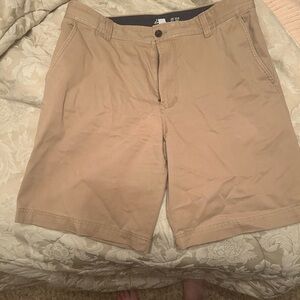 Izod Tan Flat Front Shorts Casual Style
